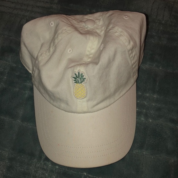 Pink hat - Picture 2 of 5